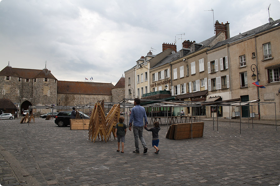 Dourdan, Frankrig, Sommeren 2014