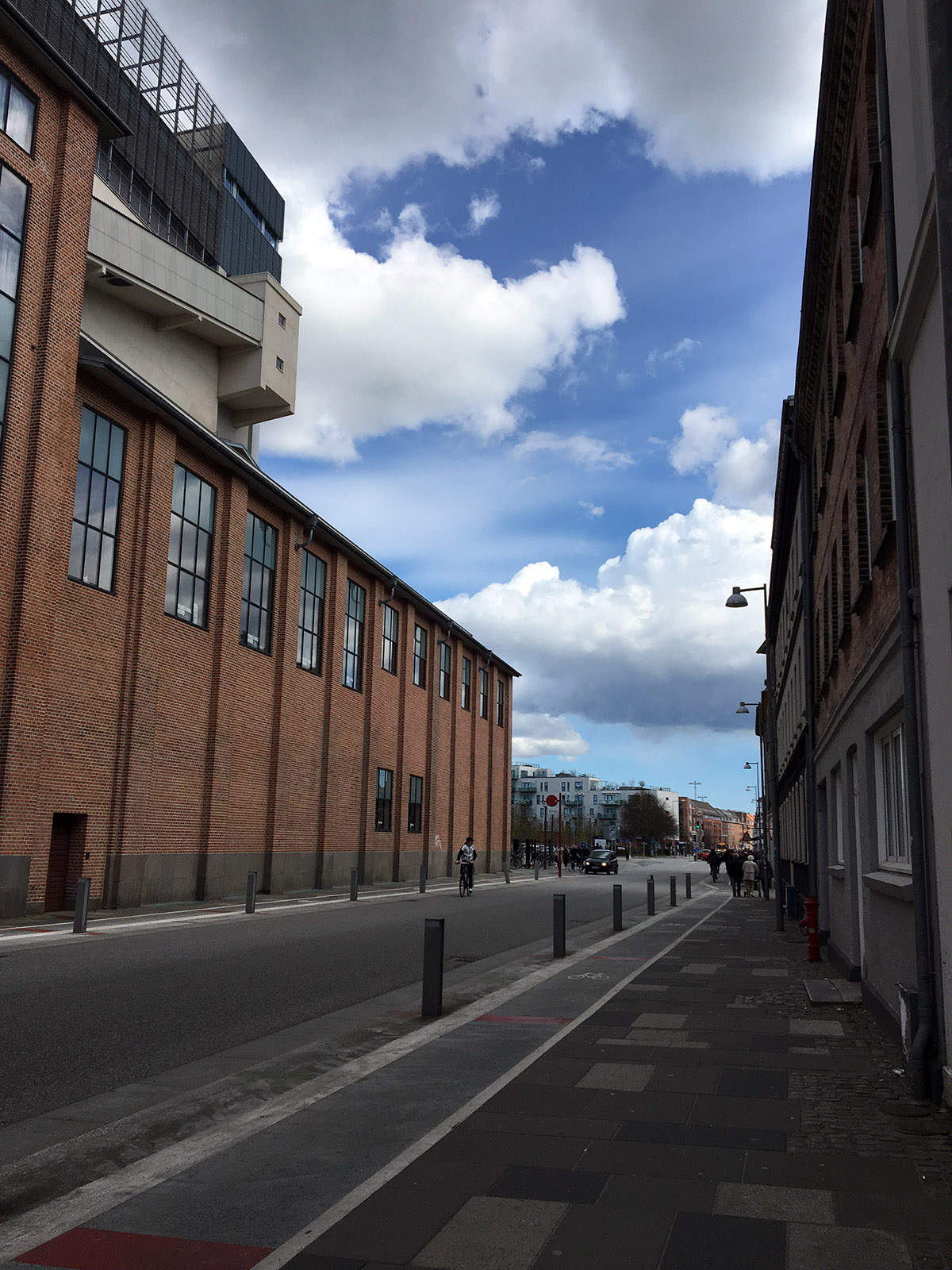 Aalborg i April, Nyhavnsgade